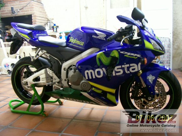 Honda cbr deals 600 rr movistar